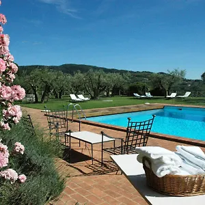le-tre-vaselle.hotels-perugia.com/